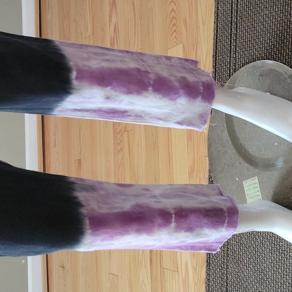 GRLFRND mica cropped in changing skies - Picture 4 of 16